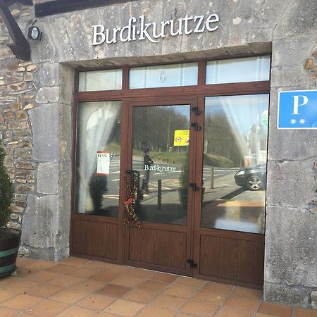 Burdi -Kurutze Pensión Urquiola Exterior foto